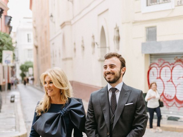 La boda de Marta y Rafa en Sevilla, Sevilla 20