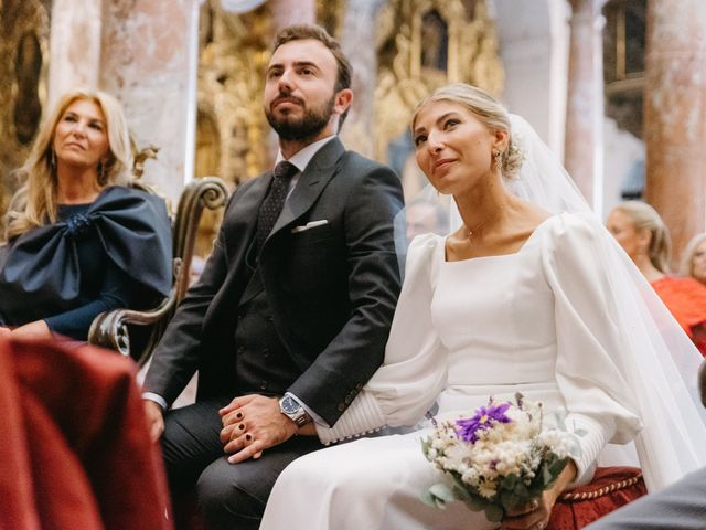 La boda de Marta y Rafa en Sevilla, Sevilla 34