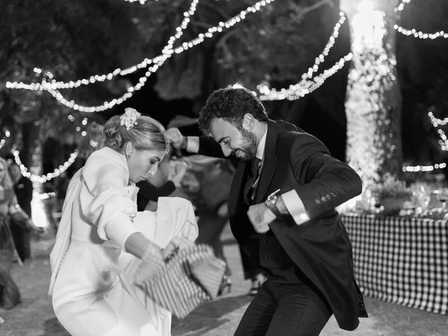 La boda de Marta y Rafa en Sevilla, Sevilla 77