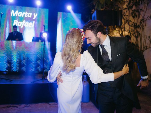 La boda de Marta y Rafa en Sevilla, Sevilla 84