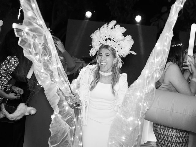 La boda de Marta y Rafa en Sevilla, Sevilla 106