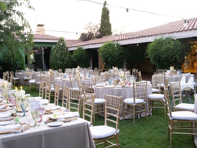 La boda de Víctor y Mariangely en Madrid, Madrid 10