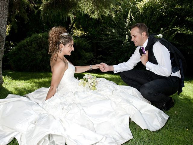 La boda de Rafael y Amparo en Brunete, Madrid 2