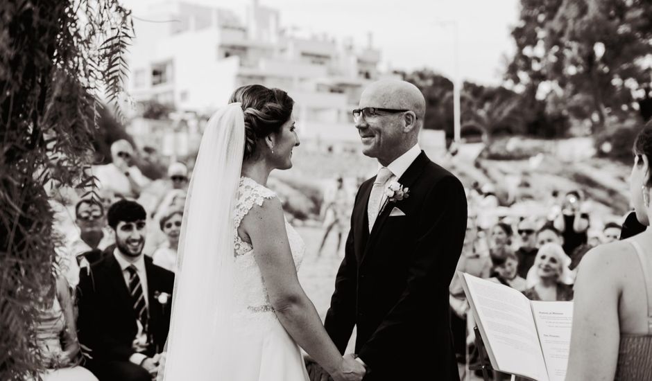 La boda de Colin y Maria en El Campello, Alicante