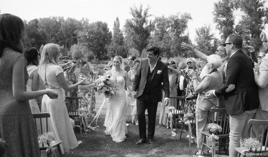 La boda de Anthony y Jessica en Pont De Molins, Girona