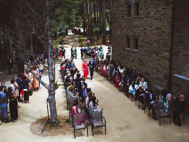 La boda de Gorka y Gemma en Vigo De Sanabria, Zamora 17