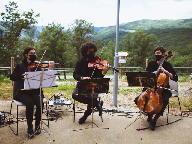 La boda de Gorka y Gemma en Vigo De Sanabria, Zamora 46