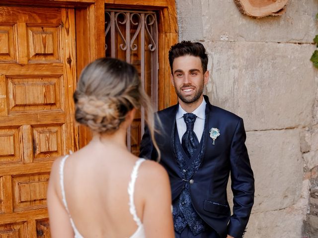 La boda de Alfred y Jenny en El Pont De Vilumara I Rocafort, Barcelona 32