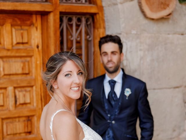 La boda de Alfred y Jenny en El Pont De Vilumara I Rocafort, Barcelona 33