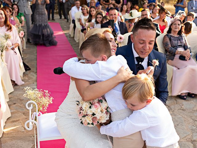 La boda de Beatriz y Joaquín en Logrosan, Cáceres 10