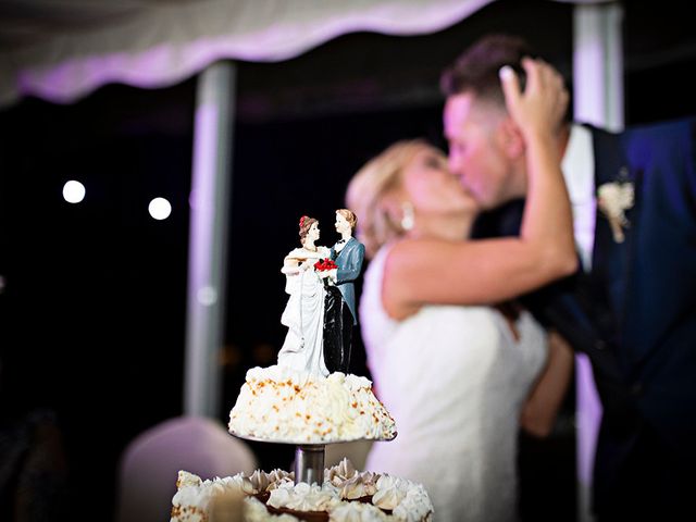 La boda de Beatriz y Joaquín en Logrosan, Cáceres 28