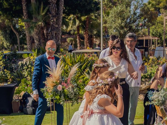 La boda de Leticia y Joaquin en Alacant/alicante, Alicante 329