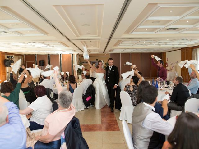 La boda de Javier y Beatriz en Puente Viesgo, Cantabria 21