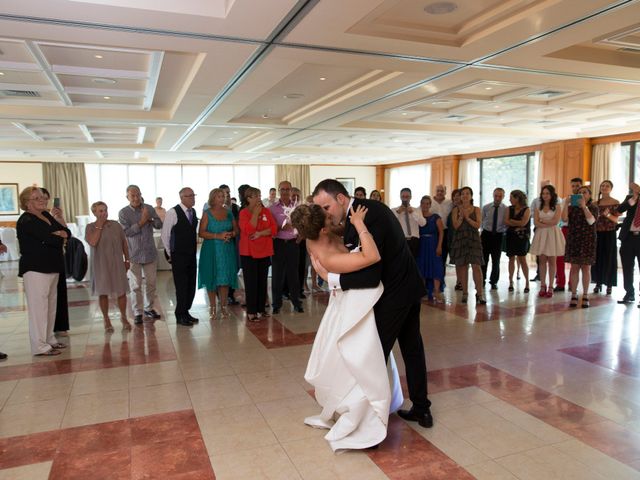 La boda de Javier y Beatriz en Puente Viesgo, Cantabria 24