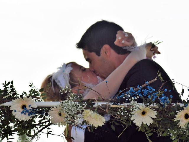 La boda de Alejandro  y Laura  en Sanlucar De Barrameda, Cádiz 6