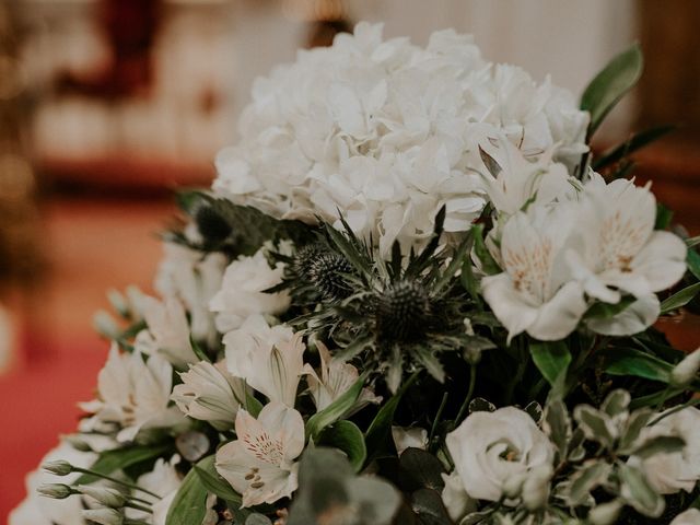 La boda de Kike y Mónica  en Finca De Las Jarillas, Madrid 15