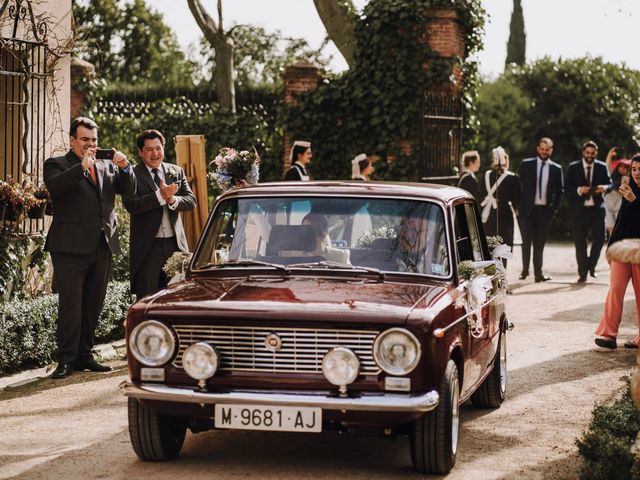 La boda de Kike y Mónica  en Finca De Las Jarillas, Madrid 32