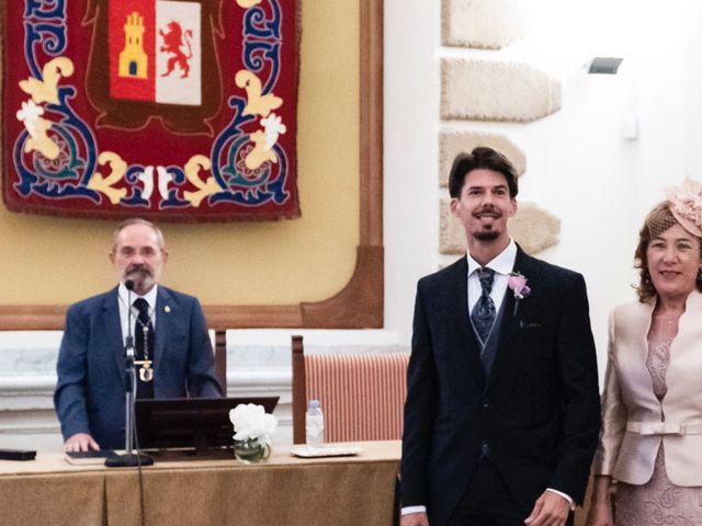 La boda de Álvaro y Estefanía en Cáceres, Cáceres 40