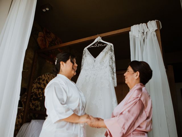 La boda de Angel y Lina en Sant Fost De Campsentelles, Barcelona 11