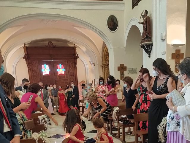 La boda de Beatriz y Carlos  en Archidona, Málaga 32