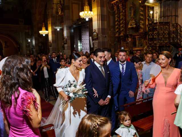 La boda de Marta y Diego en Santa Marta De Los Barros, Badajoz 27
