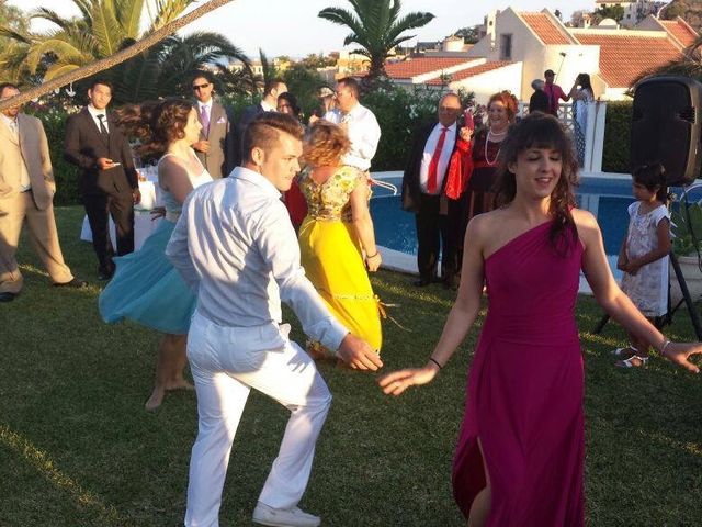 La boda de Sebas y Cheché en Pueblo Acantilado, Alicante 23