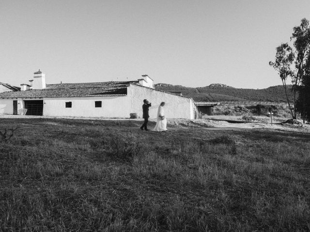 La boda de Antonio y Lourdes en Aliseda, Cáceres 11