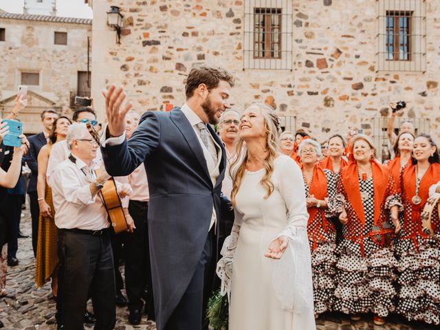 La boda de Pepo y Claudia en Cáceres, Cáceres 74