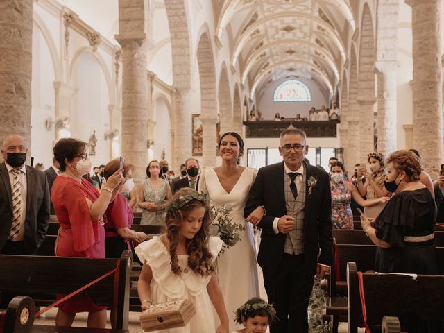 La boda de Pedro y Cristina en Torreperogil, Jaén 24