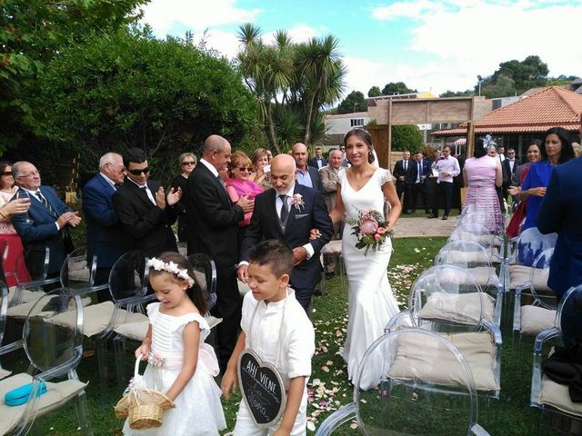 La boda de Richi y Irene en Riveira, A Coruña 22