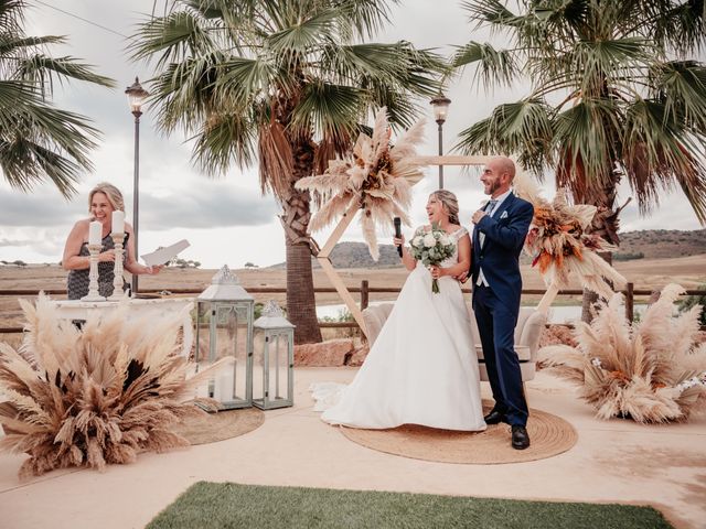 La boda de Jairo y Nerea en Cáceres, Cáceres 31