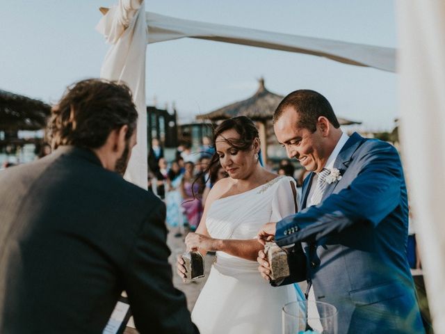 La boda de Miguel y Yuni en Santa Cruz De Tenerife, Santa Cruz de Tenerife 40