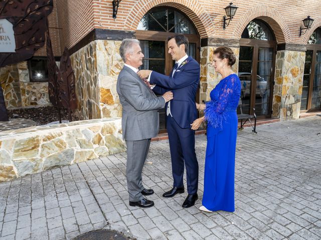 La boda de ELENA y JAVIER en Fuenlabrada, Madrid 5