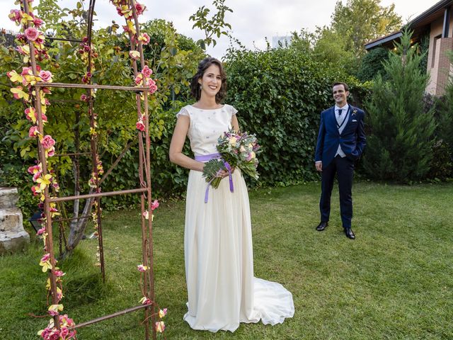 La boda de ELENA y JAVIER en Fuenlabrada, Madrid 12