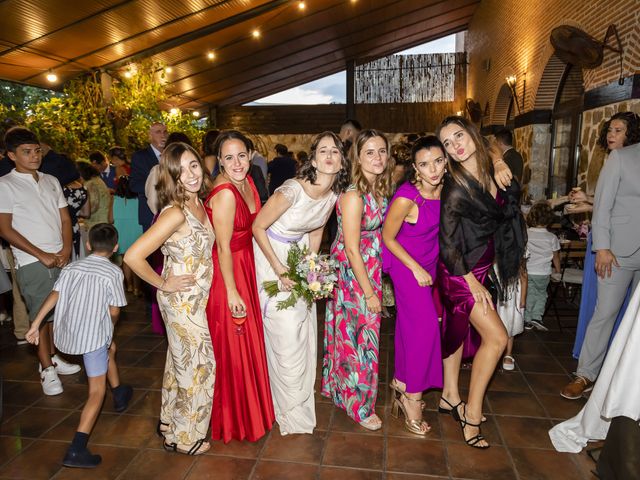 La boda de ELENA y JAVIER en Fuenlabrada, Madrid 17
