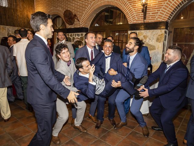 La boda de ELENA y JAVIER en Fuenlabrada, Madrid 18