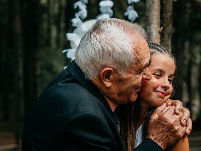 La boda de Jordi y Alba en Vilanova De Sau, Barcelona 75