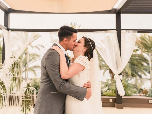 La boda de Alejandro y Aleida en Puerto De La Cruz, Santa Cruz de Tenerife 42