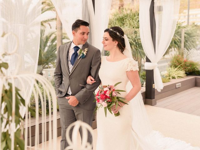 La boda de Alejandro y Aleida en Puerto De La Cruz, Santa Cruz de Tenerife 46