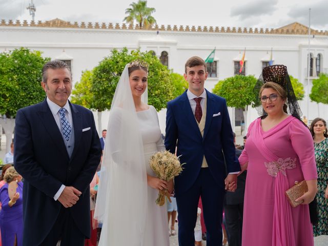 La boda de Manuel y María del Rocío en Olivares, Sevilla 21