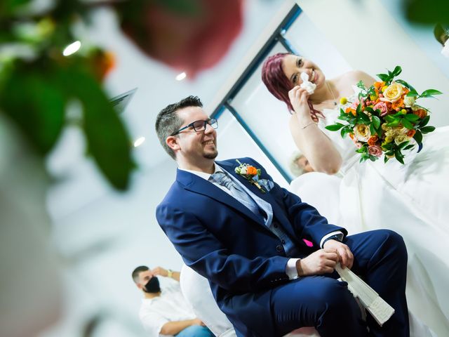 La boda de Marc y Maria Jesús en Castelló/castellón De La Plana, Castellón 44