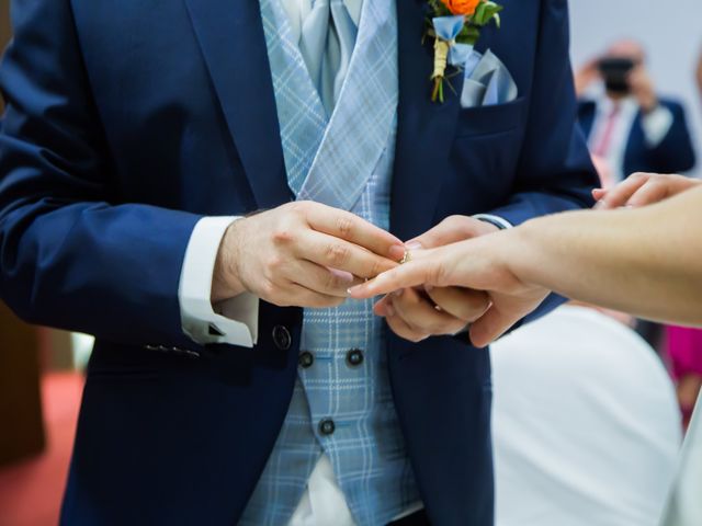 La boda de Marc y Maria Jesús en Castelló/castellón De La Plana, Castellón 47