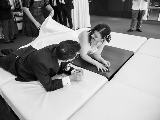 La boda de Marc y Maria Jesús en Castelló/castellón De La Plana, Castellón 63