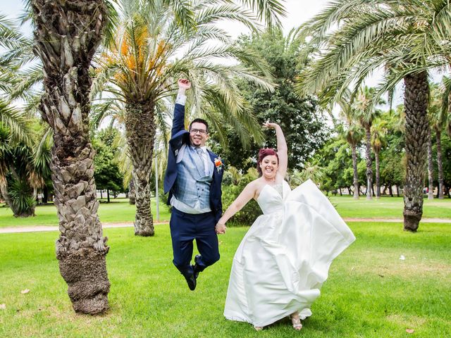 La boda de Marc y Maria Jesús en Castelló/castellón De La Plana, Castellón 74