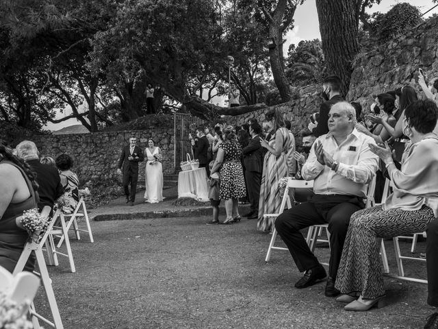 La boda de Elaia y Itzi en Isla, Cantabria 5