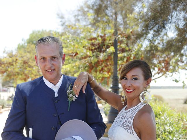 La boda de María y Javier en El Rocio, Huelva 21