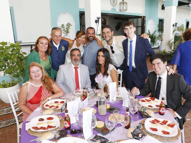 La boda de María y Javier en El Rocio, Huelva 29