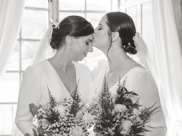 La boda de Laura y Iria en Viveiro (Casco Urbano), Lugo 42