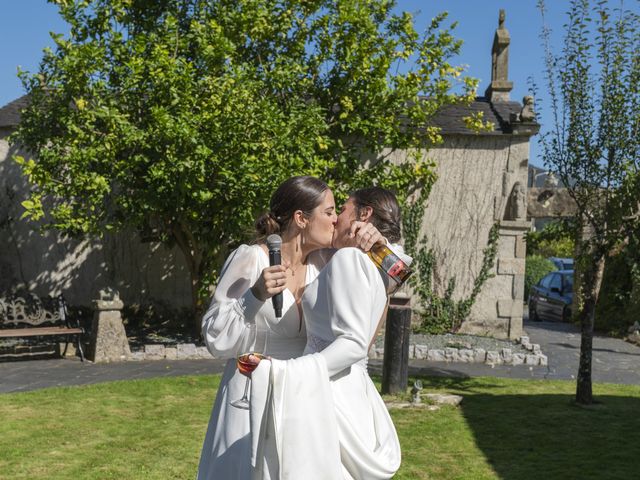La boda de Laura y Iria en Viveiro (Casco Urbano), Lugo 52