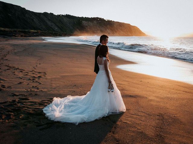 La boda de Asier y Sara en Getxo, Vizcaya 41